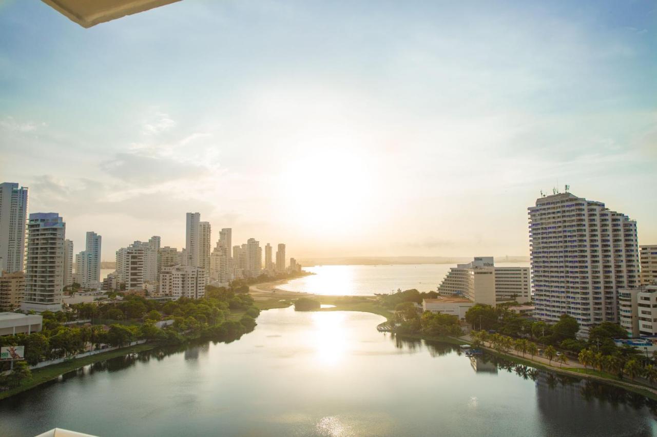 Poseidon Lake Apartments Cartagena Esterno foto