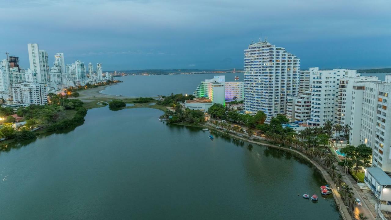 Poseidon Lake Apartments Cartagena Esterno foto