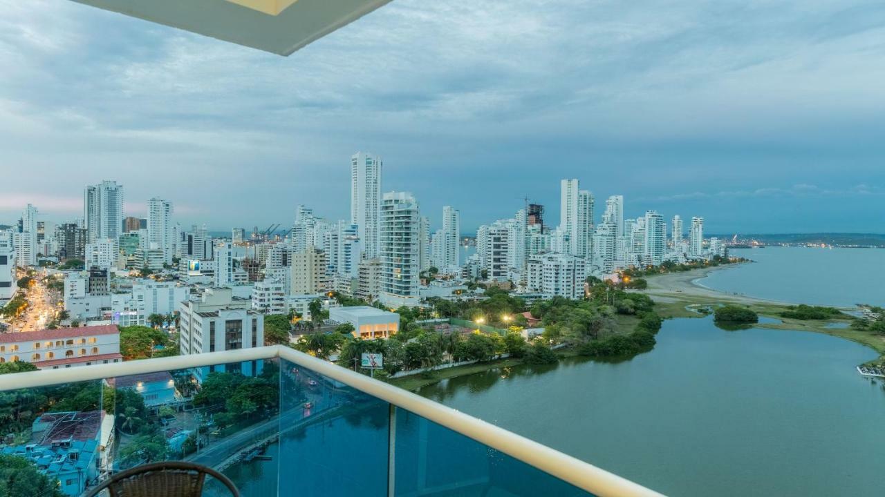 Poseidon Lake Apartments Cartagena Esterno foto
