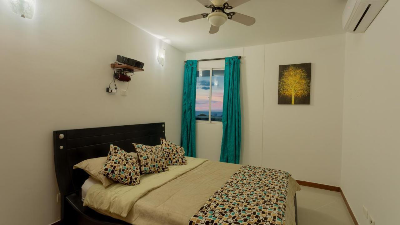 Poseidon Lake Apartments Cartagena Esterno foto