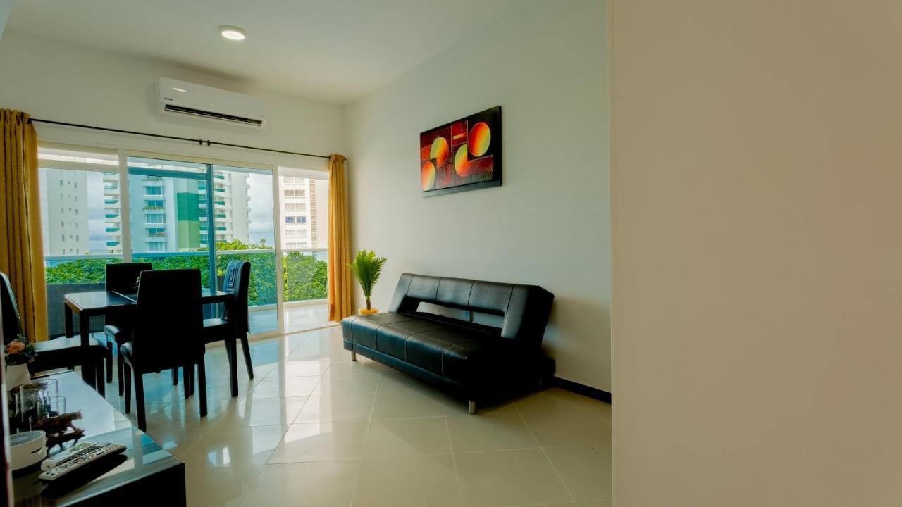 Poseidon Lake Apartments Cartagena Esterno foto