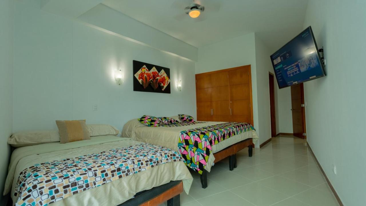 Poseidon Lake Apartments Cartagena Esterno foto